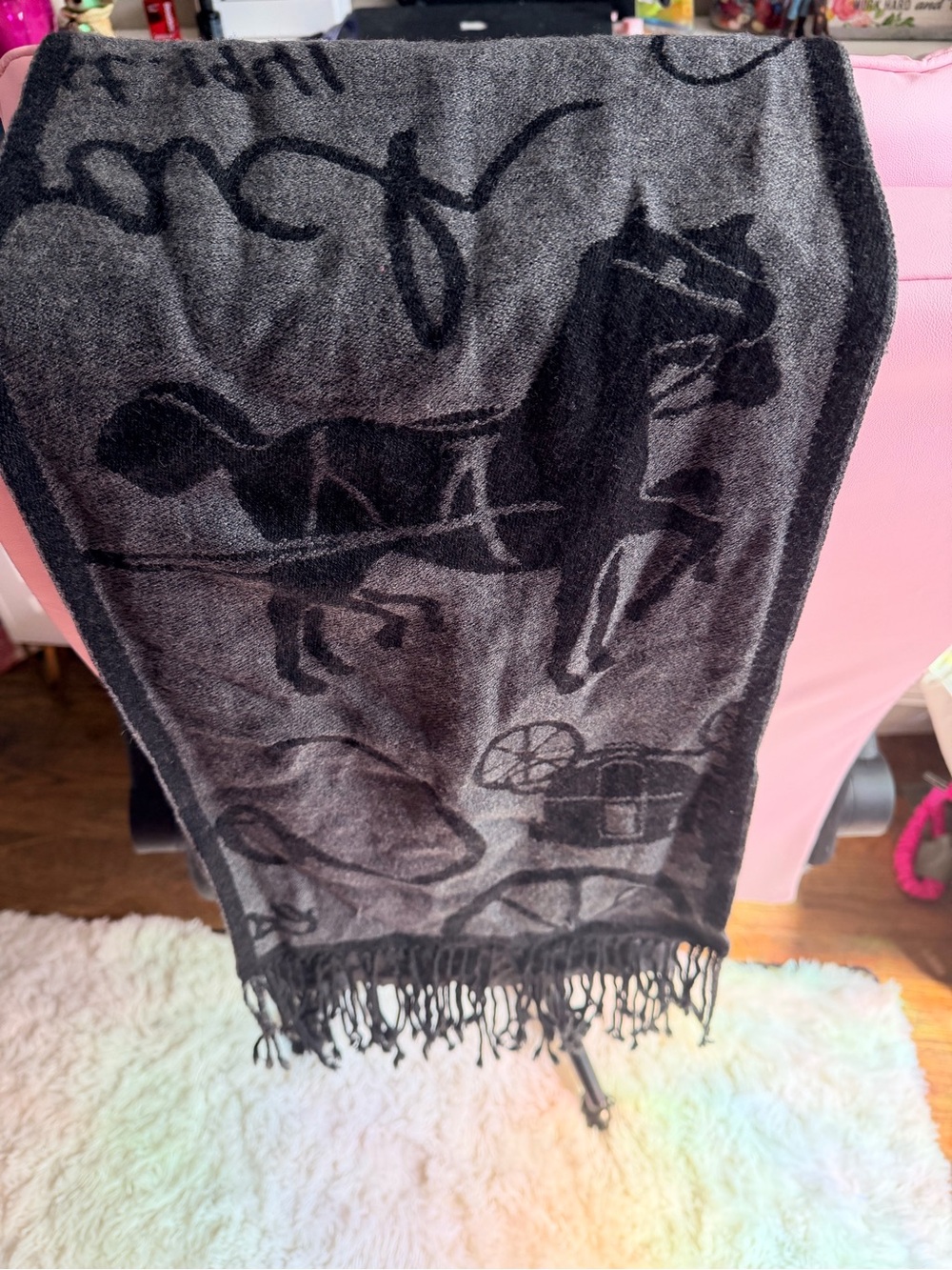 Coach scarf - Picture 2 of 3